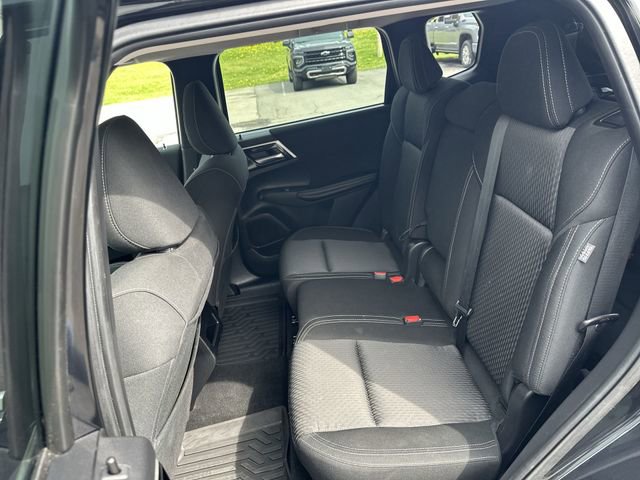 Used 2022 Mitsubishi Outlander ES image 25