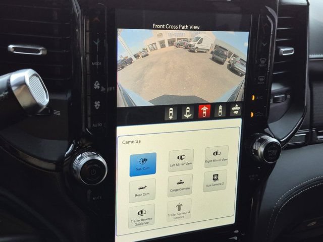 Used 2022 RAM 3500 Limited AWD/4WD image 31