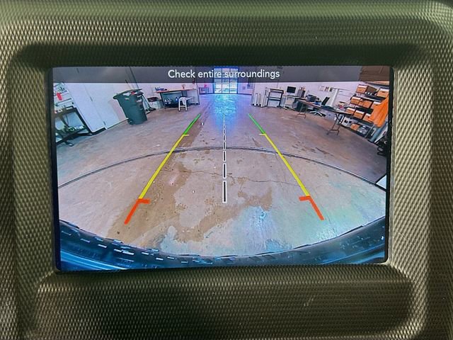 Used 2018 Jeep Wrangler Unlimited Rubicon w/ Safety Group image 21