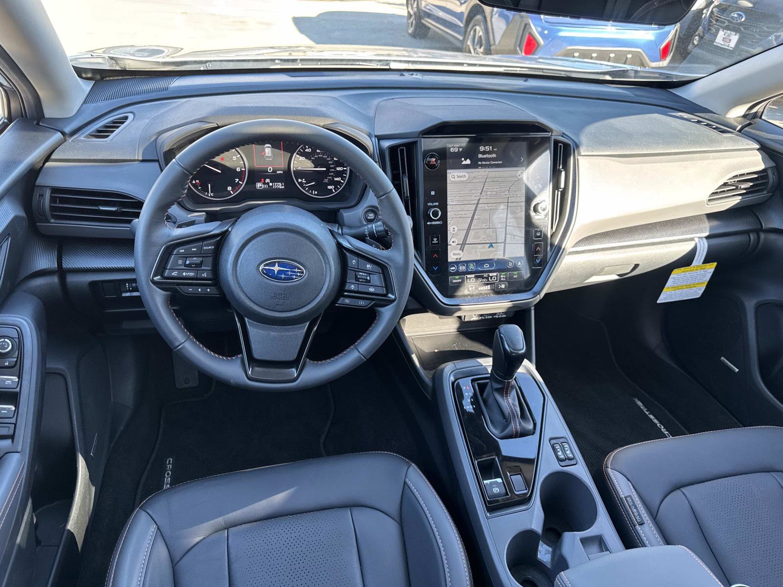 Certified 2025 Subaru Crosstrek 2.5i Limited w/ Crosstrek Mirror Package image 9