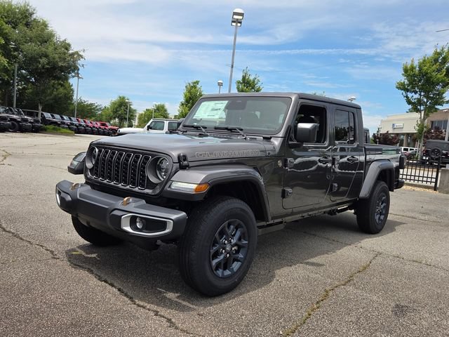 New 2026 Jeep Gladiator Sport AWD/4WD image 3