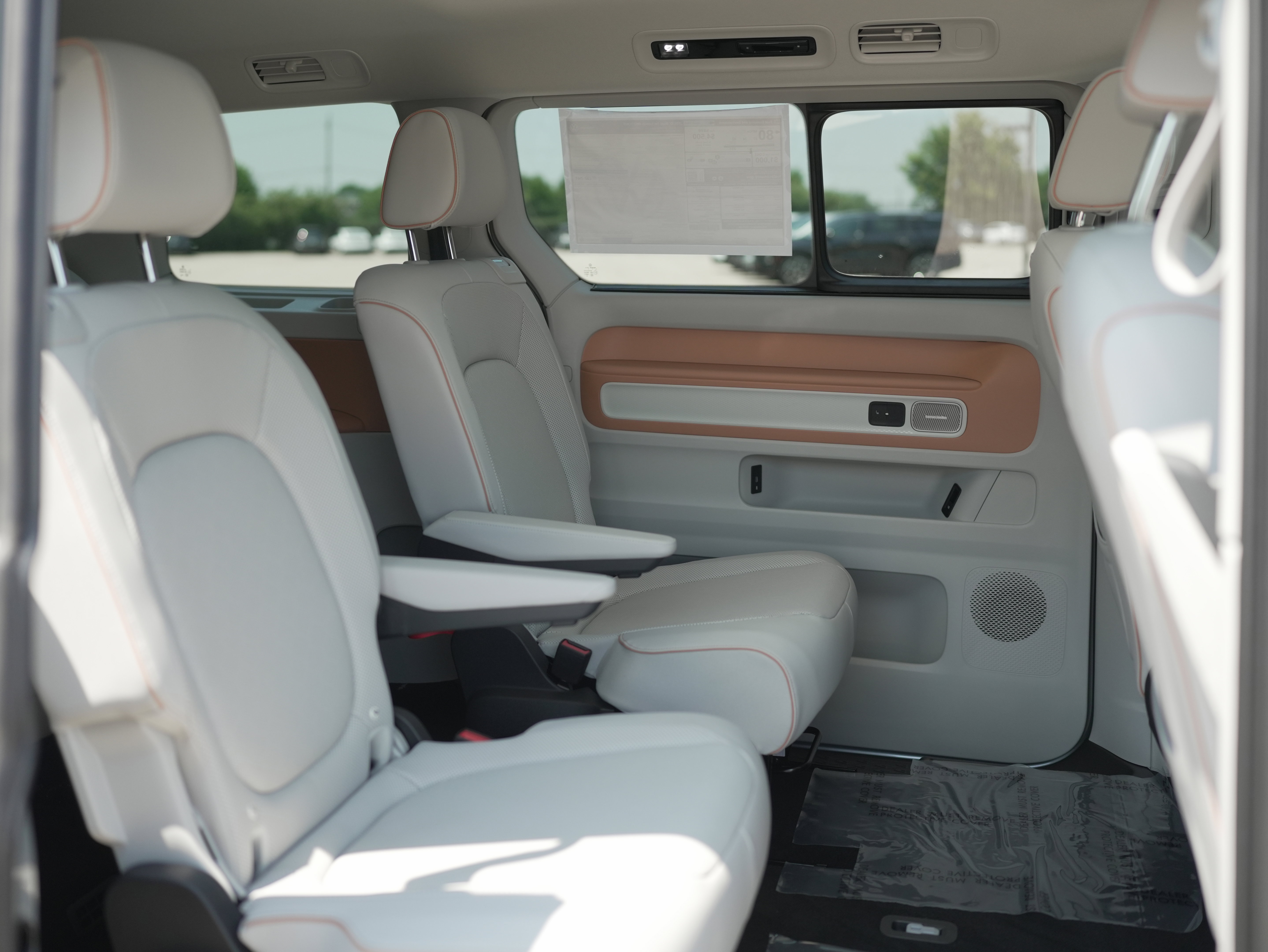 New 2025 Volkswagen ID. Buzz 1st Edition image 22