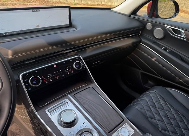Used 2024 Genesis GV80 3.5T Prestige Signature image 14