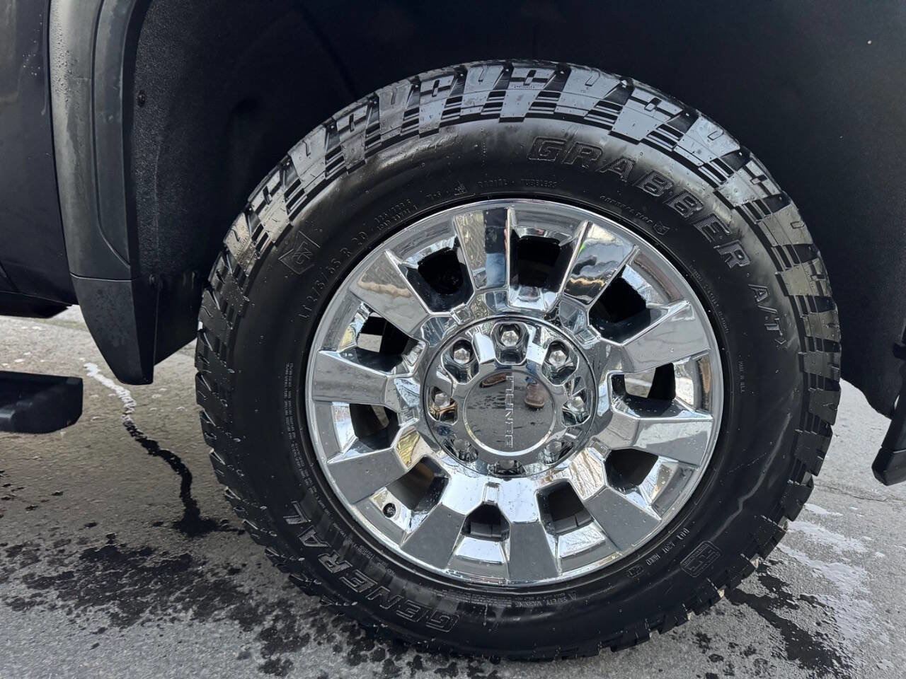 Used 2021 GMC Sierra 2500 Denali w/ Denali Ultimate Package image 26