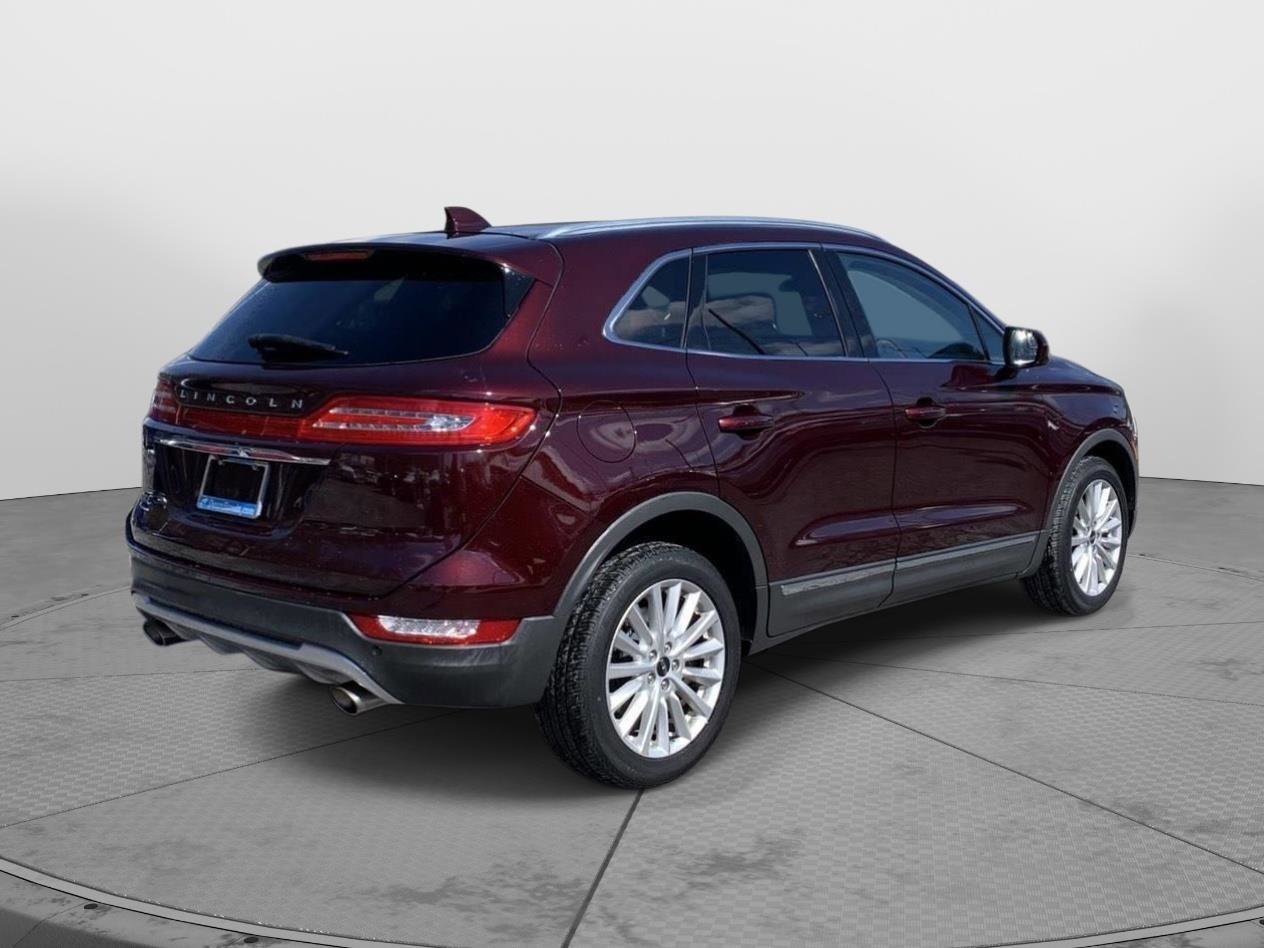 Used 2019 Lincoln MKC Premiere image 3