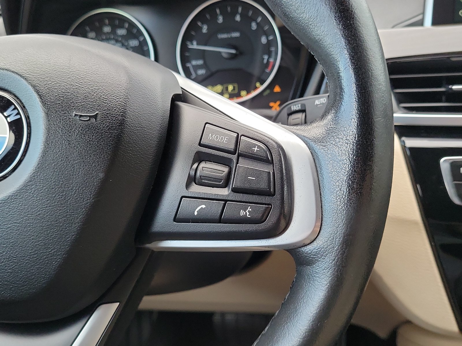 Used 2018 BMW X1 xDrive28i AWD/4WD image 22