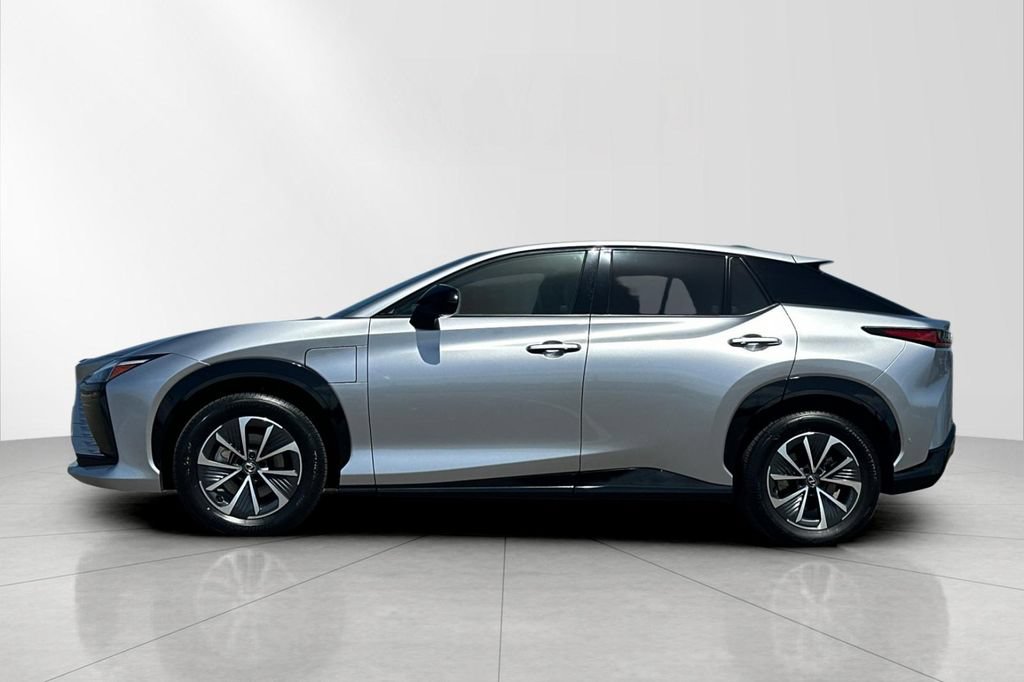 Certified 2023 Lexus RZ 450e Premium AWD/4WD image 3