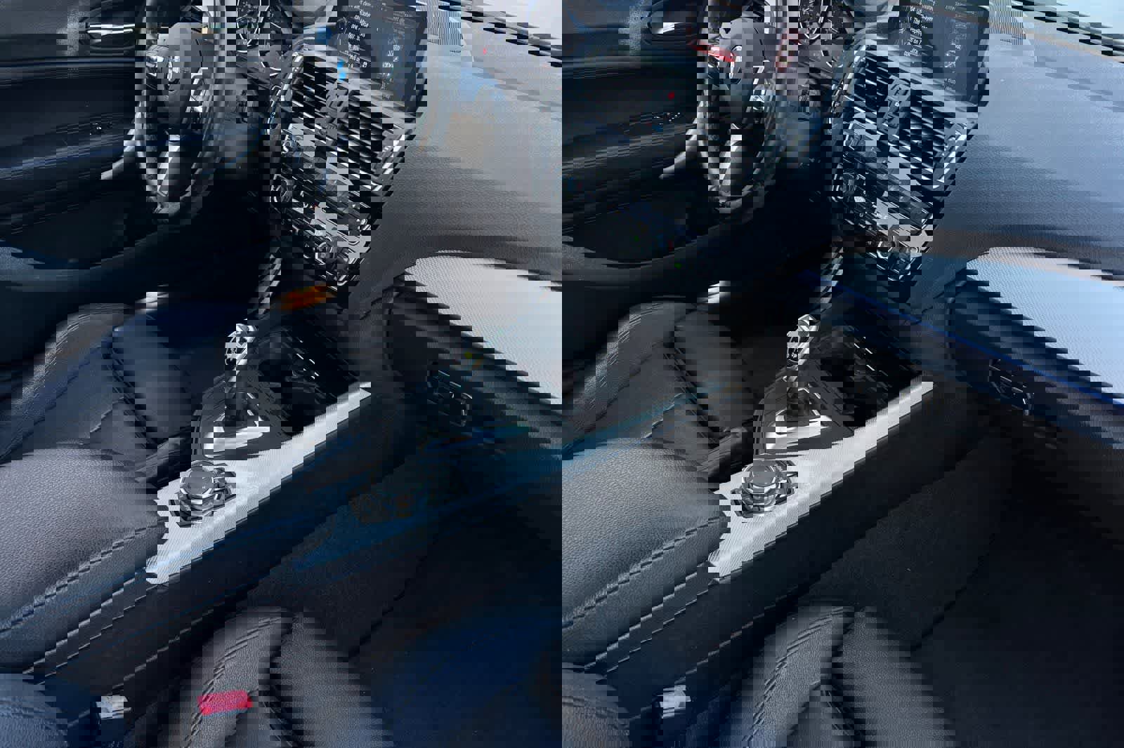 Used 2016 BMW M235i Coupe image 17