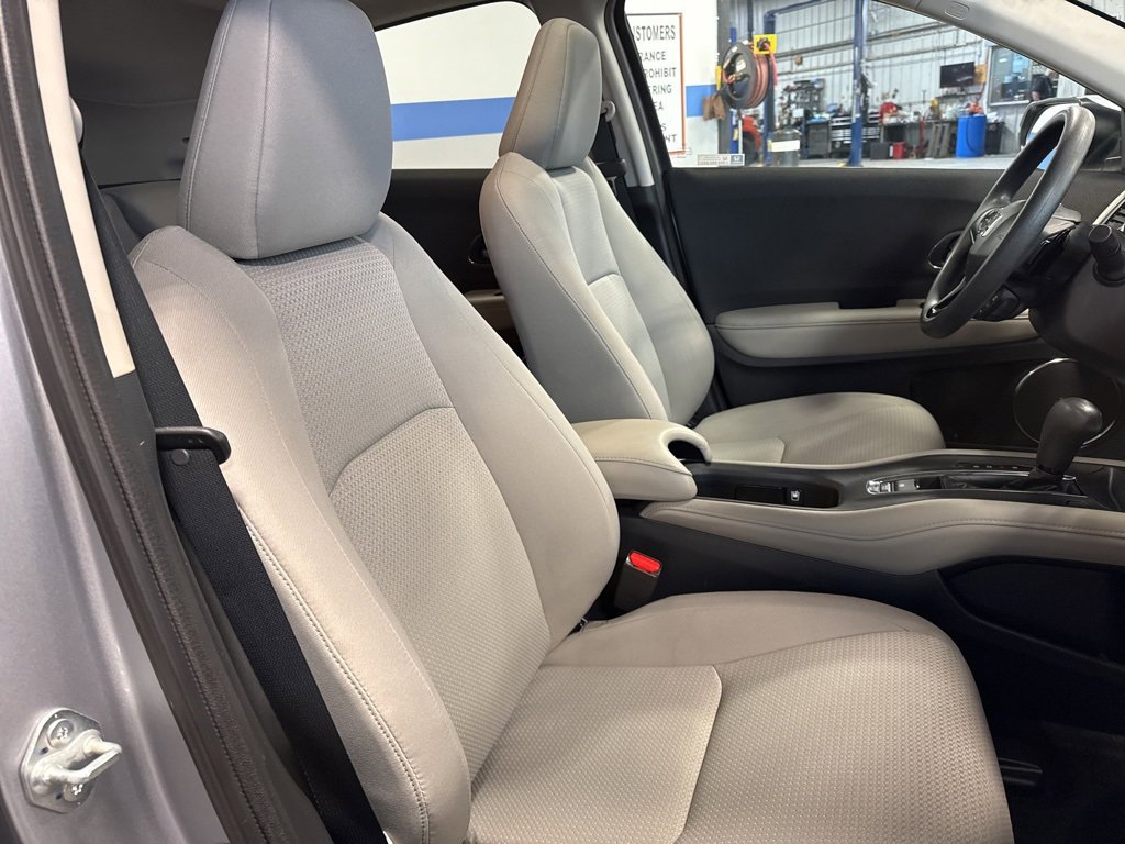 Used 2022 Honda HR-V EX image 29