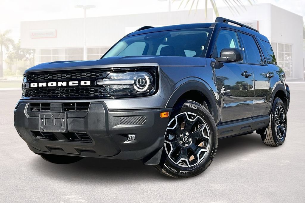 Used 2025 Ford Bronco Sport Outer Banks image 32