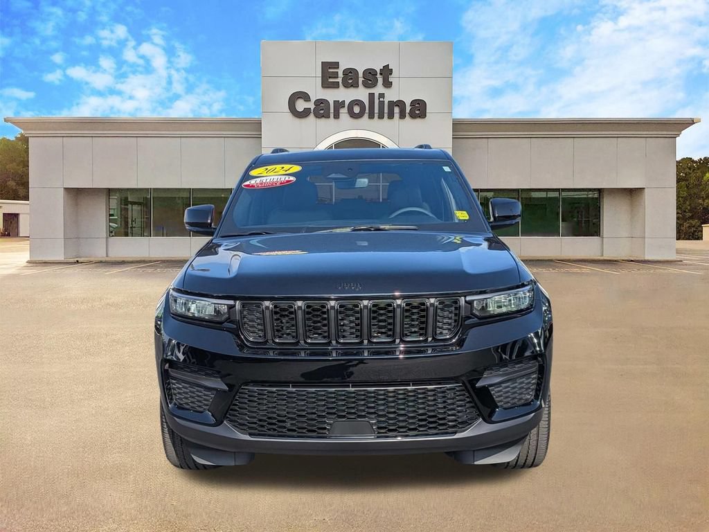 Certified 2024 Jeep Grand Cherokee Altitude AWD/4WD image 8