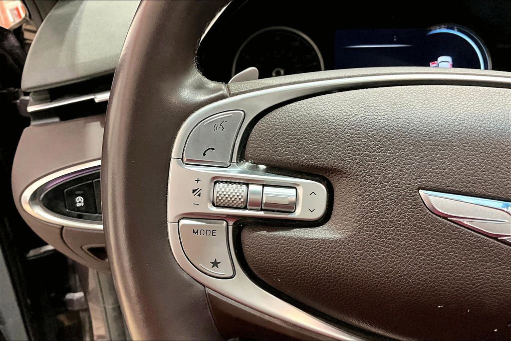 Used 2022 Genesis GV70 2.5T w/ Advanced Package AWD/4WD image 15