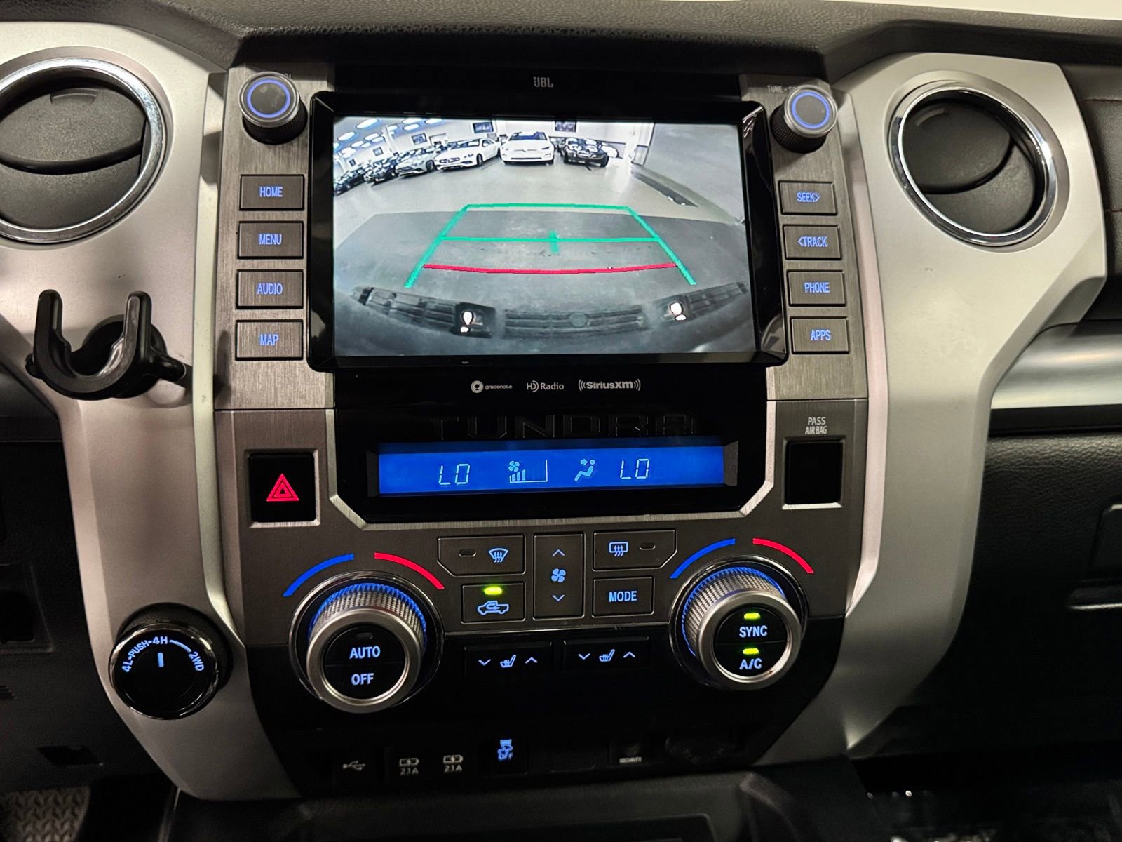 Used 2020 Toyota Tundra TRD Pro AWD/4WD image 32