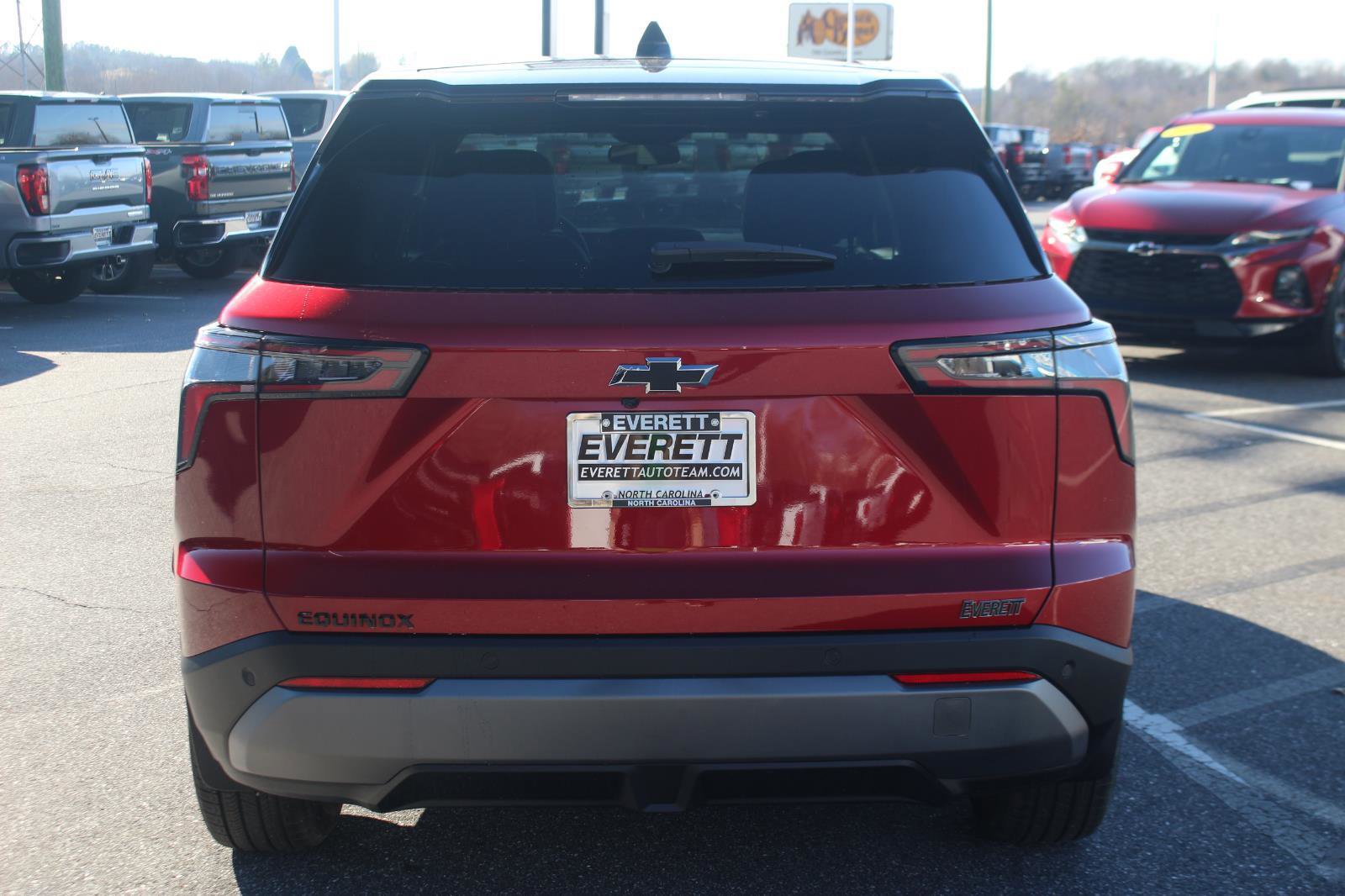 New 2026 Chevrolet Equinox LT w/ Convenience Package II image 6