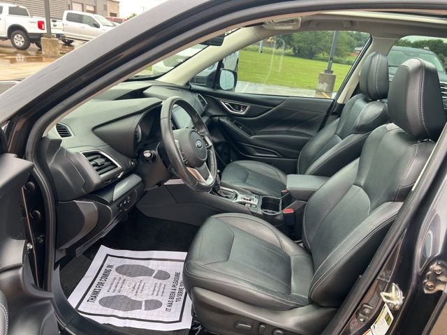 Used 2019 Subaru Forester Limited w/ Popular Package #3 AWD/4WD image 9