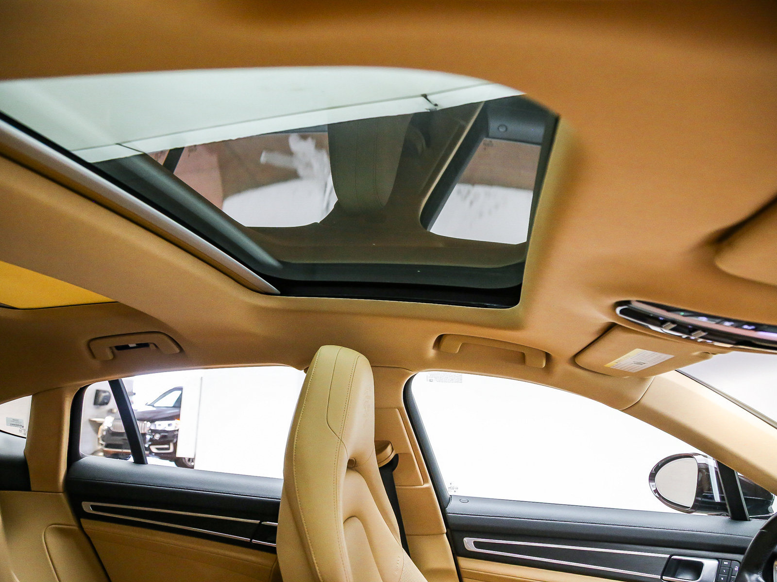 Certified 2023 Porsche Panamera Platinum Edition RWD image 21