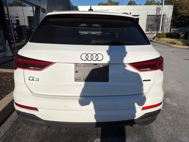 Used 2023 Audi Q3 2.0T Premium Plus w/ Premium Plus Package AWD/4WD image 8