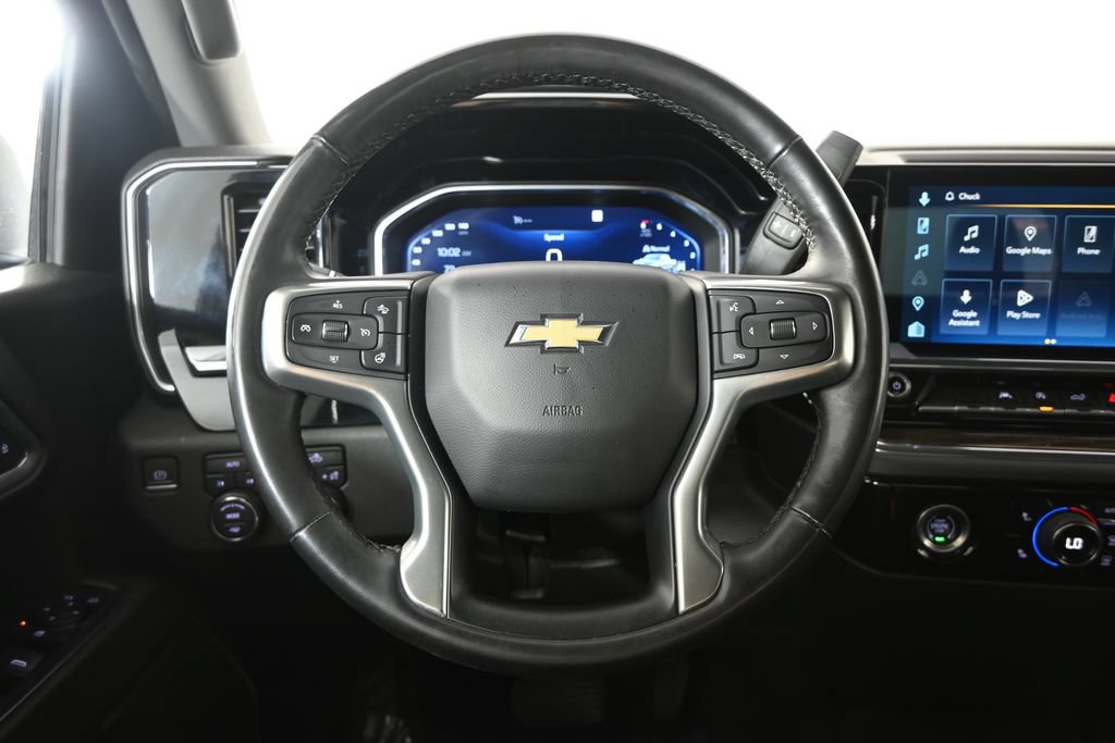 Used 2023 Chevrolet Silverado 1500 LT AWD/4WD image 32