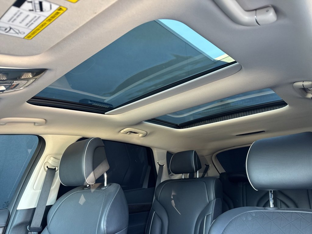 Used 2025 Genesis GV80 3.5T Advanced image 18