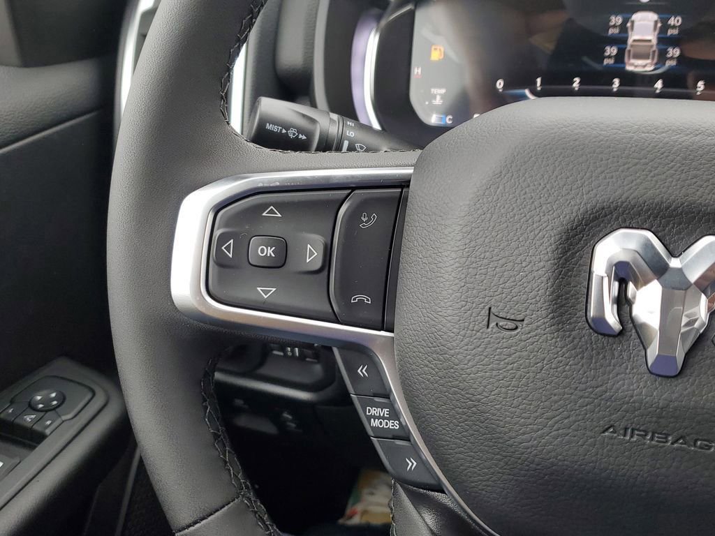 New 2026 RAM 1500 Big Horn AWD/4WD image 26