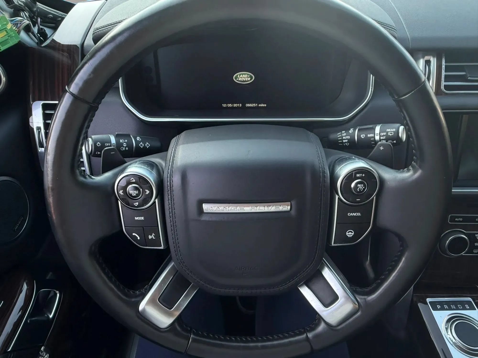 Used 2015 Land Rover Range Rover AWD/4WD image 28