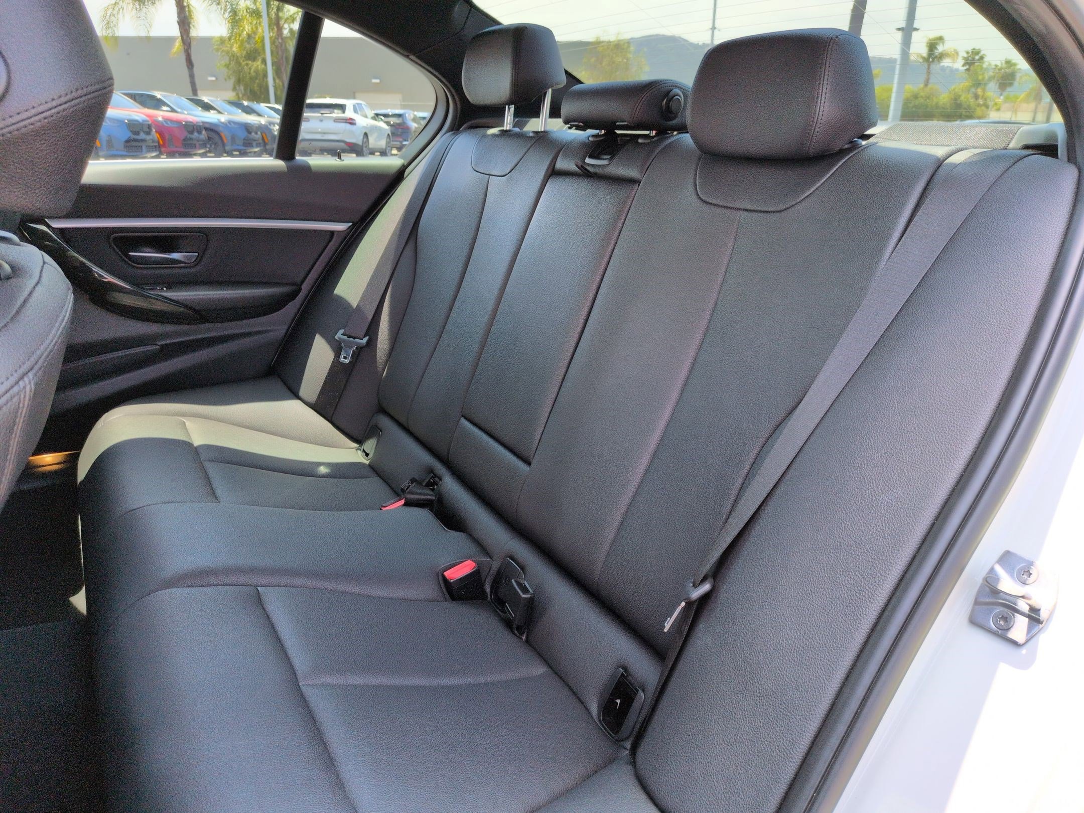 Used 2018 BMW 330i Sedan RWD image 31