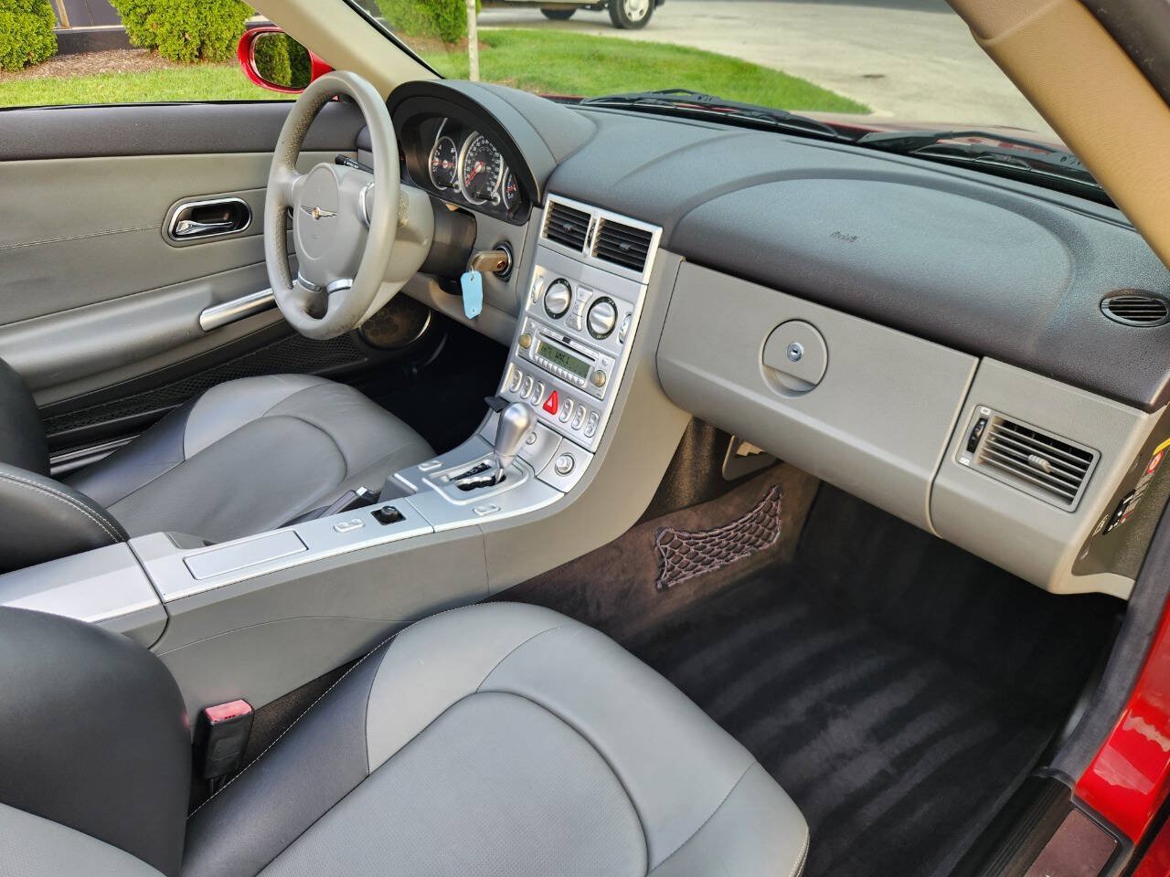 Used 2005 Chrysler Crossfire Limited RWD image 7