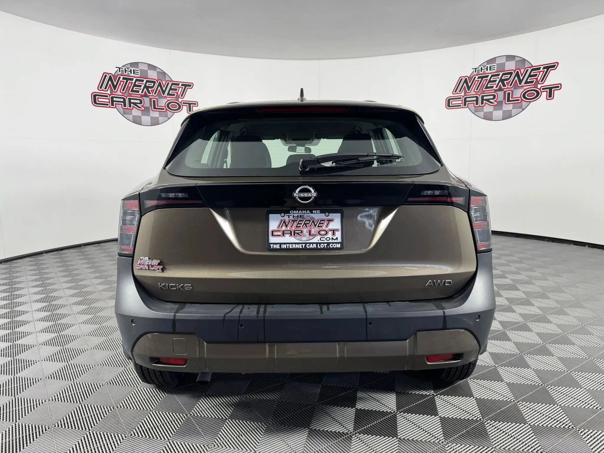 Used 2025 Nissan Kicks S AWD/4WD image 6