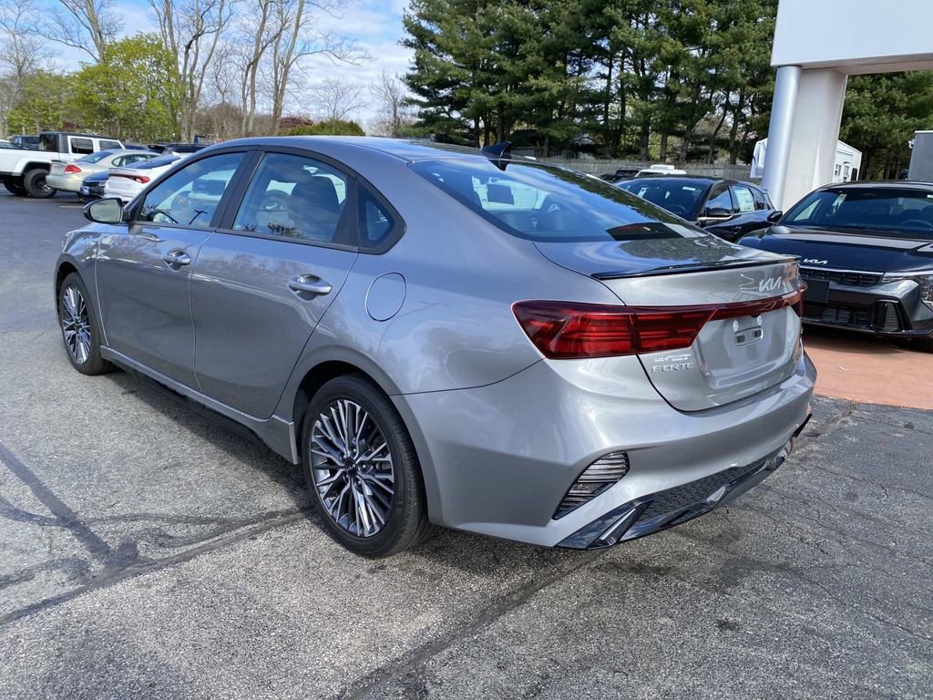 Used 2024 Kia Forte GT-Line FWD image 3