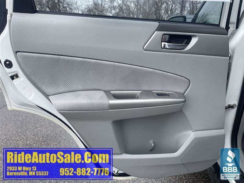 Used 2010 Subaru Forester 2.5X Premium image 11