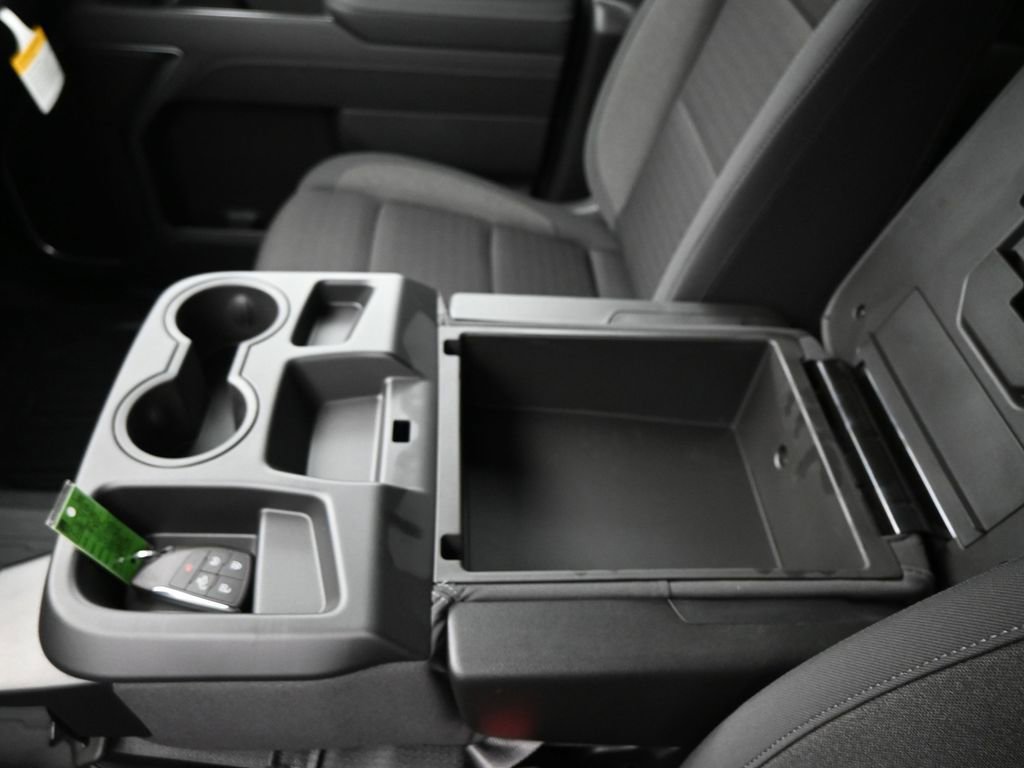 New 2026 GMC Sierra 3500 SLE w/ SLE Value Package image 17