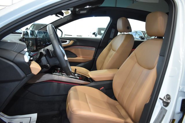 Used 2025 Audi A5 2.0T Premium w/ Convenience Package image 24