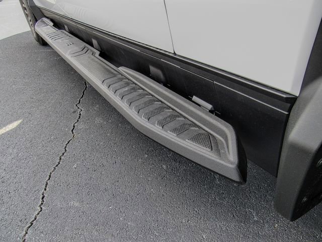 New 2026 Chevrolet Silverado EV LT w/ Plus Package image 10