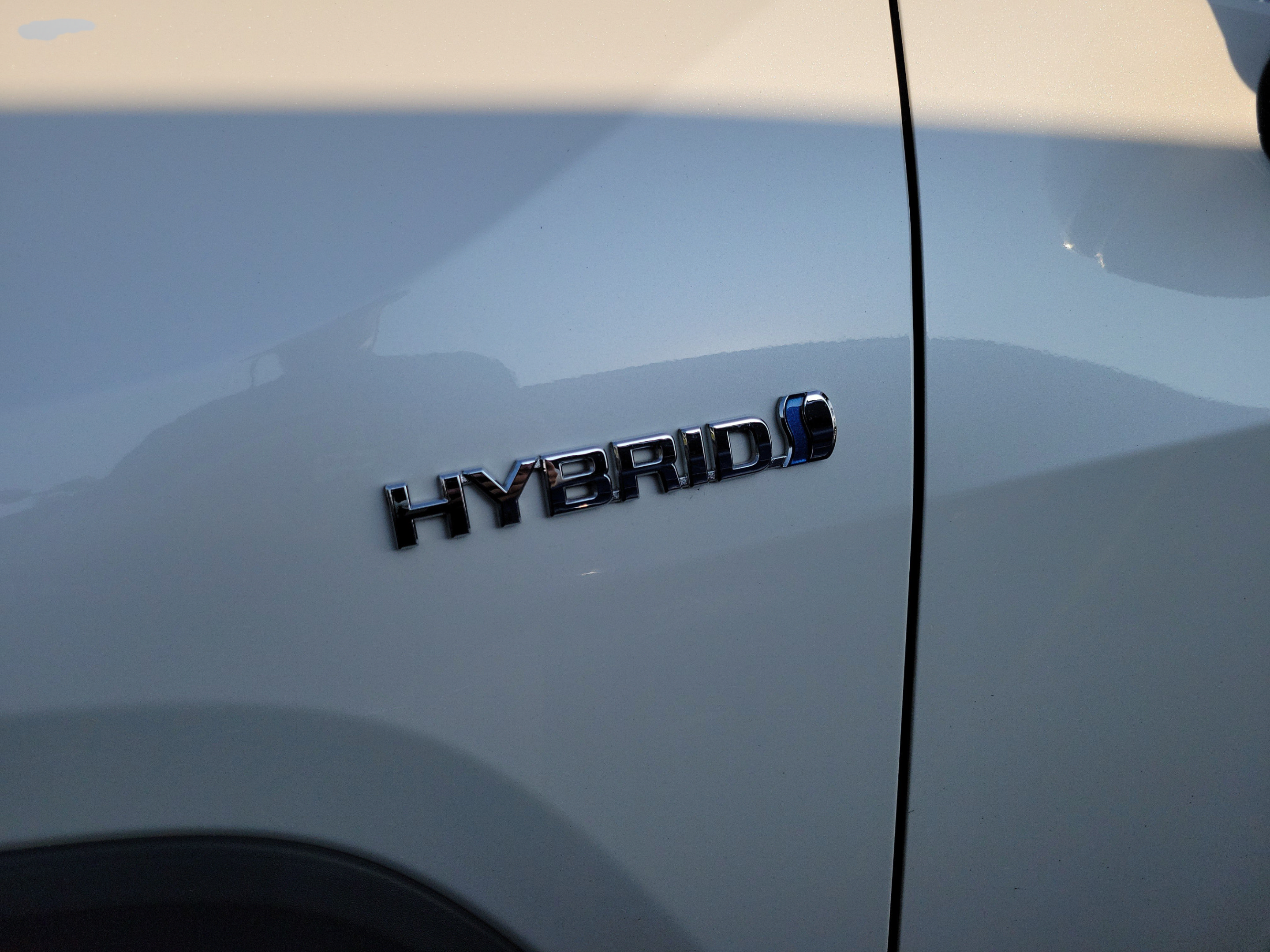Used 2019 Toyota RAV4 Limited w/ Limited Grade Weather Package AWD/4WD image 29