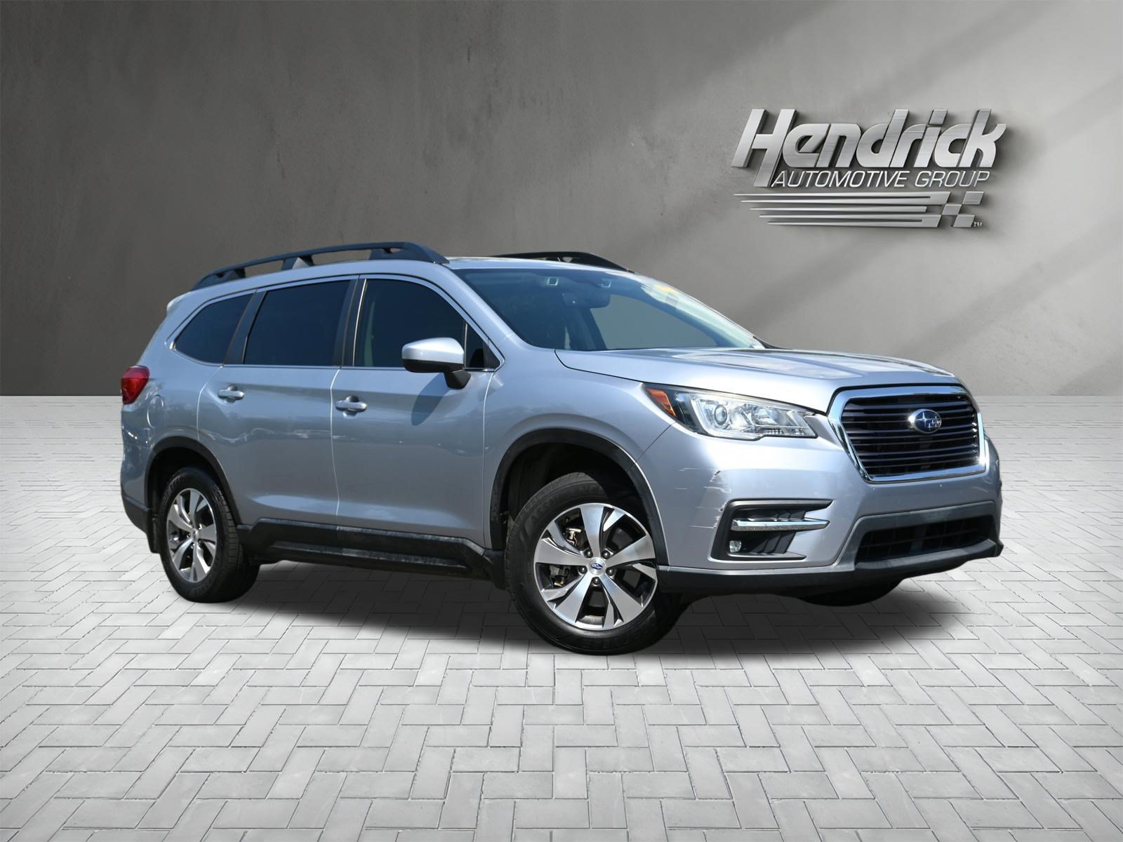 Used 2019 Subaru Ascent Premium w/ Popular Package #2A AWD/4WD image 2