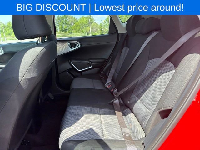 Used 2024 Kia Soul LX w/ Option Group 015 FWD image 14