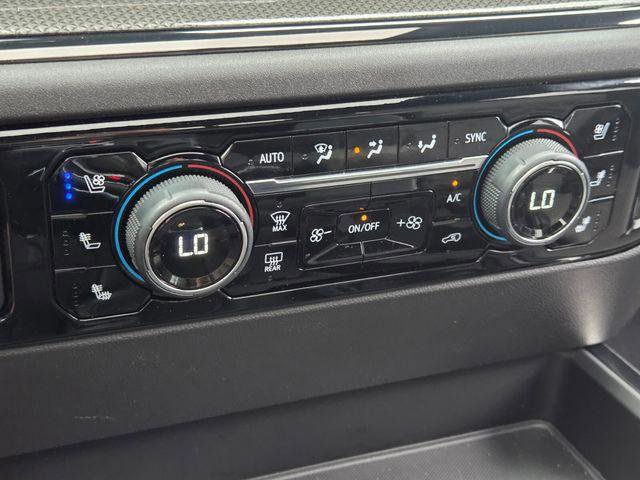 Certified 2024 Chevrolet Silverado 1500 ZR2 w/ Technology Package image 43