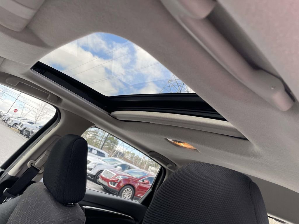 Used 2015 Honda Fit EX image 16