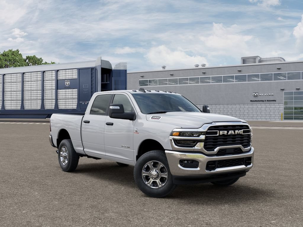 New 2025 RAM 2500 Big Horn AWD/4WD image 5