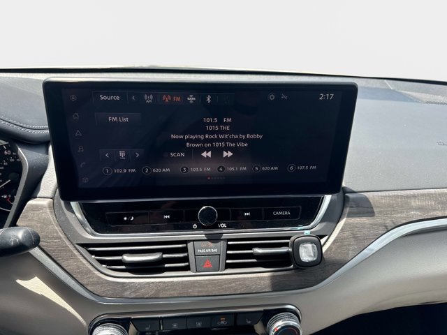 Certified 2024 Nissan Altima 2.5 SV w/ SV Premium Package FWD image 16