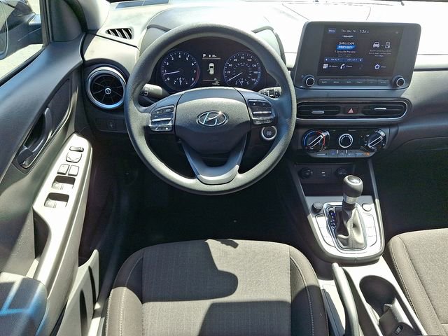 Used 2022 Hyundai Kona SEL image 11
