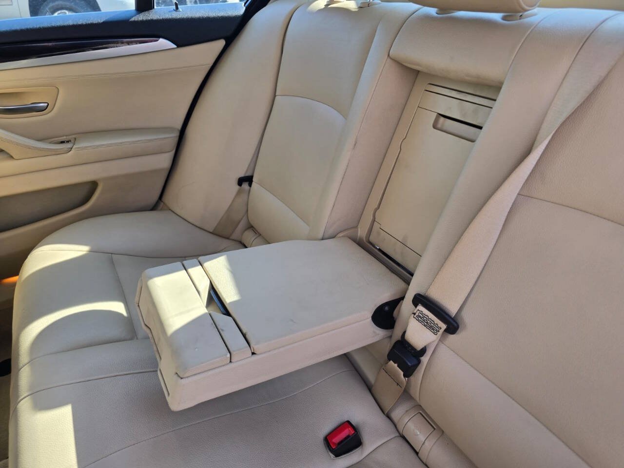 Used 2014 BMW 535d Sedan RWD image 26