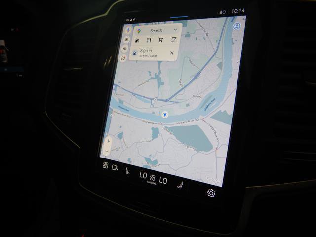 Used 2024 Volvo XC90 B6 Core image 8