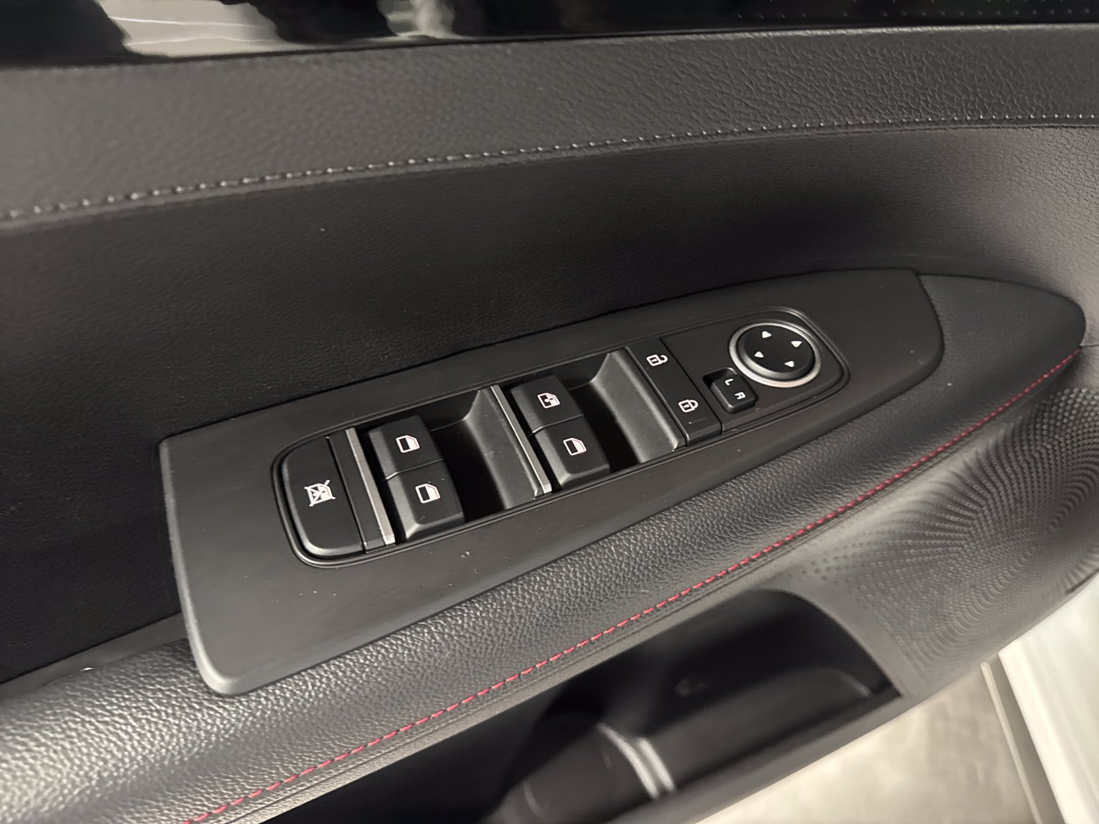Used 2023 Kia Forte GT w/ GT2 Package FWD image 12