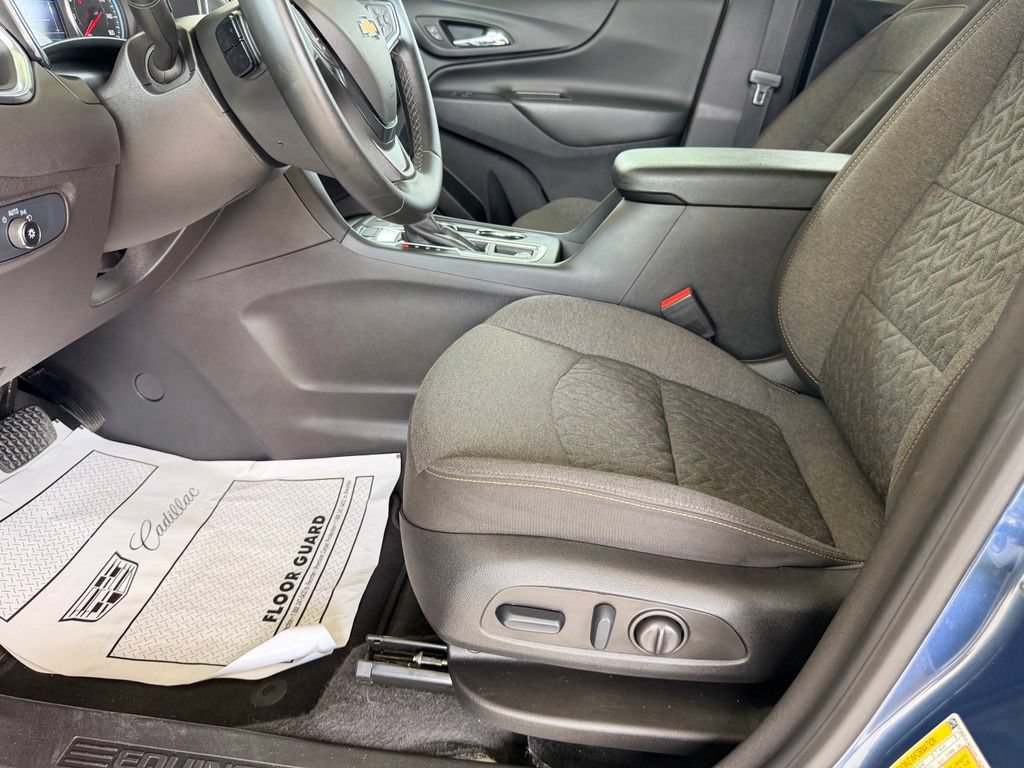 Used 2024 Chevrolet Equinox LT AWD/4WD image 13
