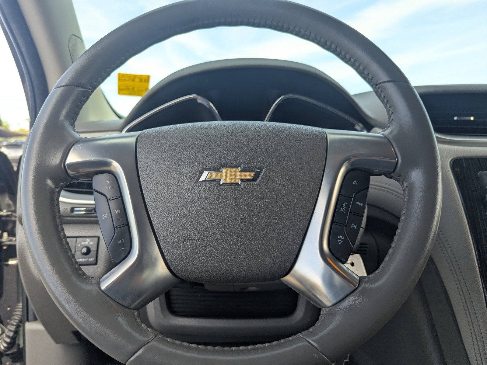 Used 2015 Chevrolet Traverse LT AWD/4WD image 29