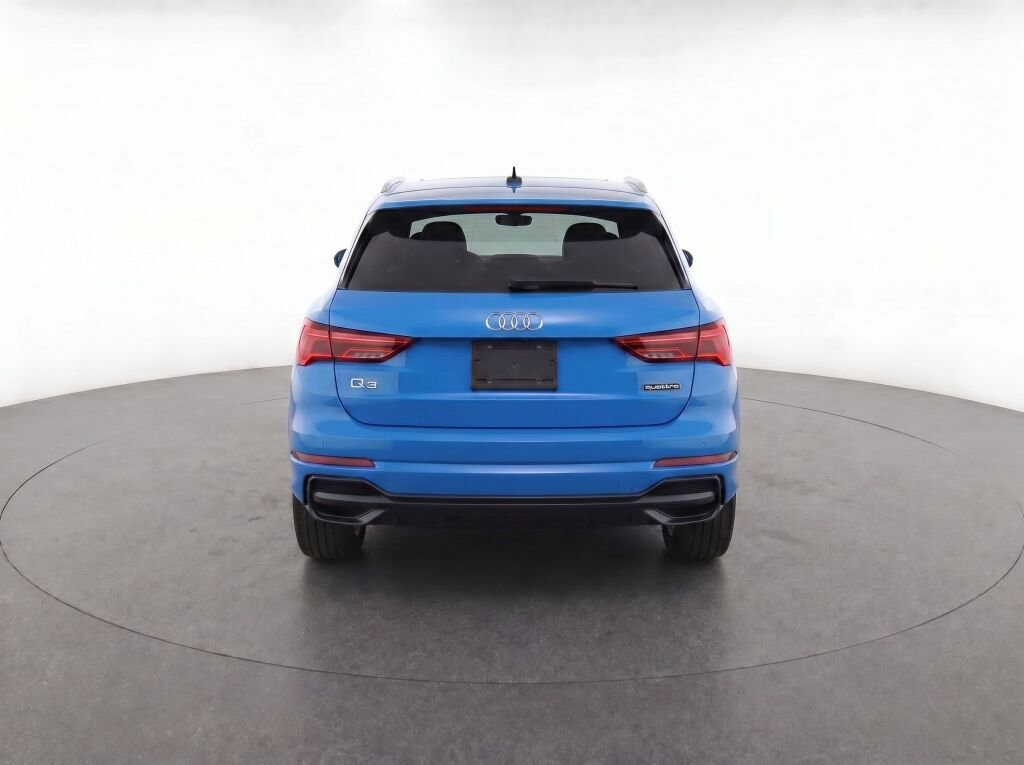Used 2020 Audi Q3 2.0T Premium Plus w/ Premium Plus Package AWD/4WD image 7