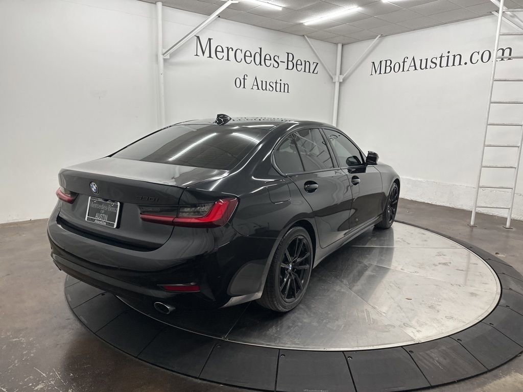 Used 2022 BMW 330i Sedan w/ Premium Package image 7