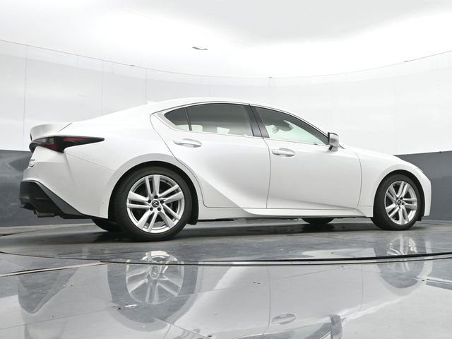 Used 2023 Lexus IS 300 w/ Comfort Package RWD image 34