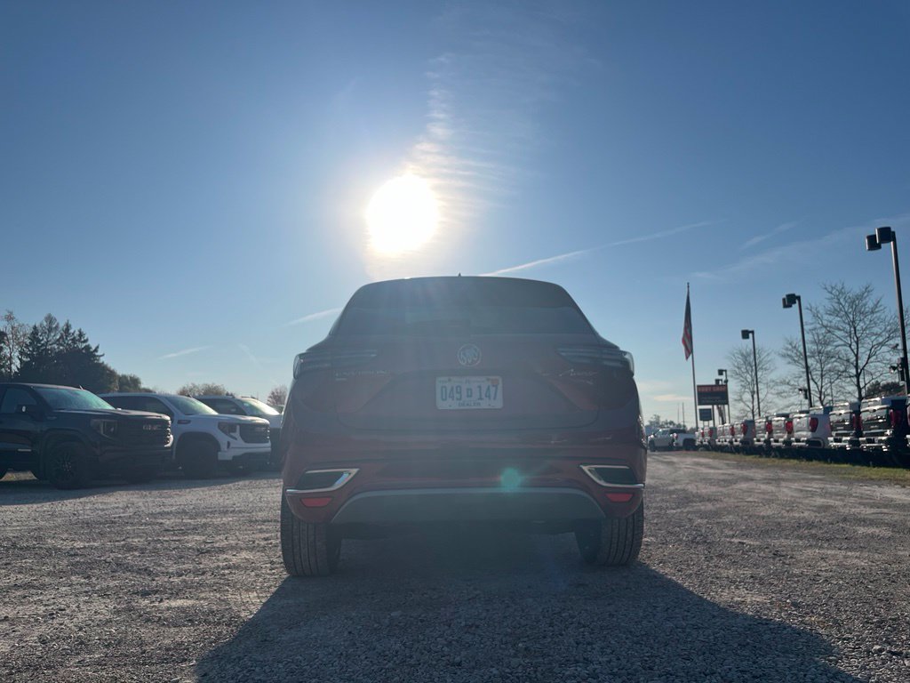 Used 2023 Buick Envision Avenir AWD/4WD image 11